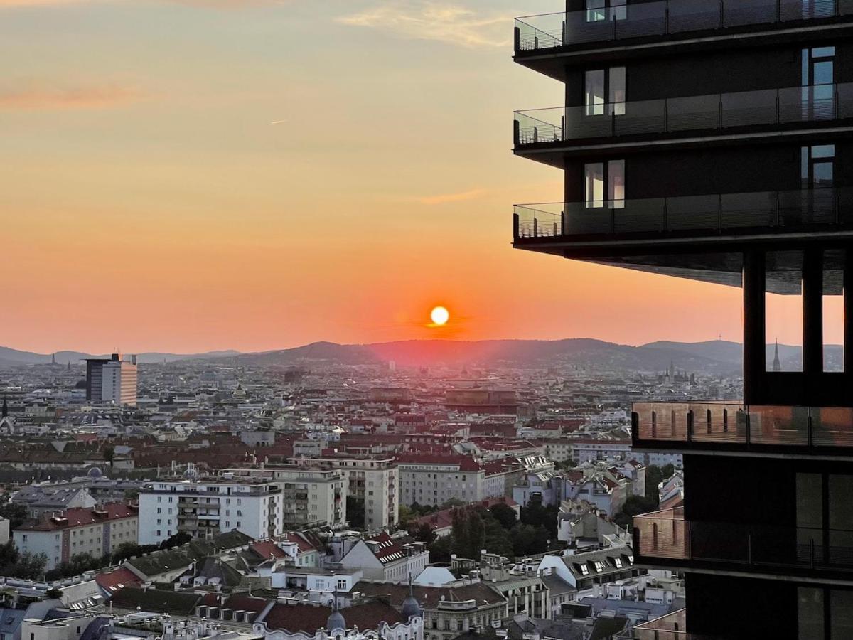 Triiiple Level 20 - Sonnenwohnen Apartment Mit Parkplatz Und Fantastischem Ausblick Виена Екстериор снимка