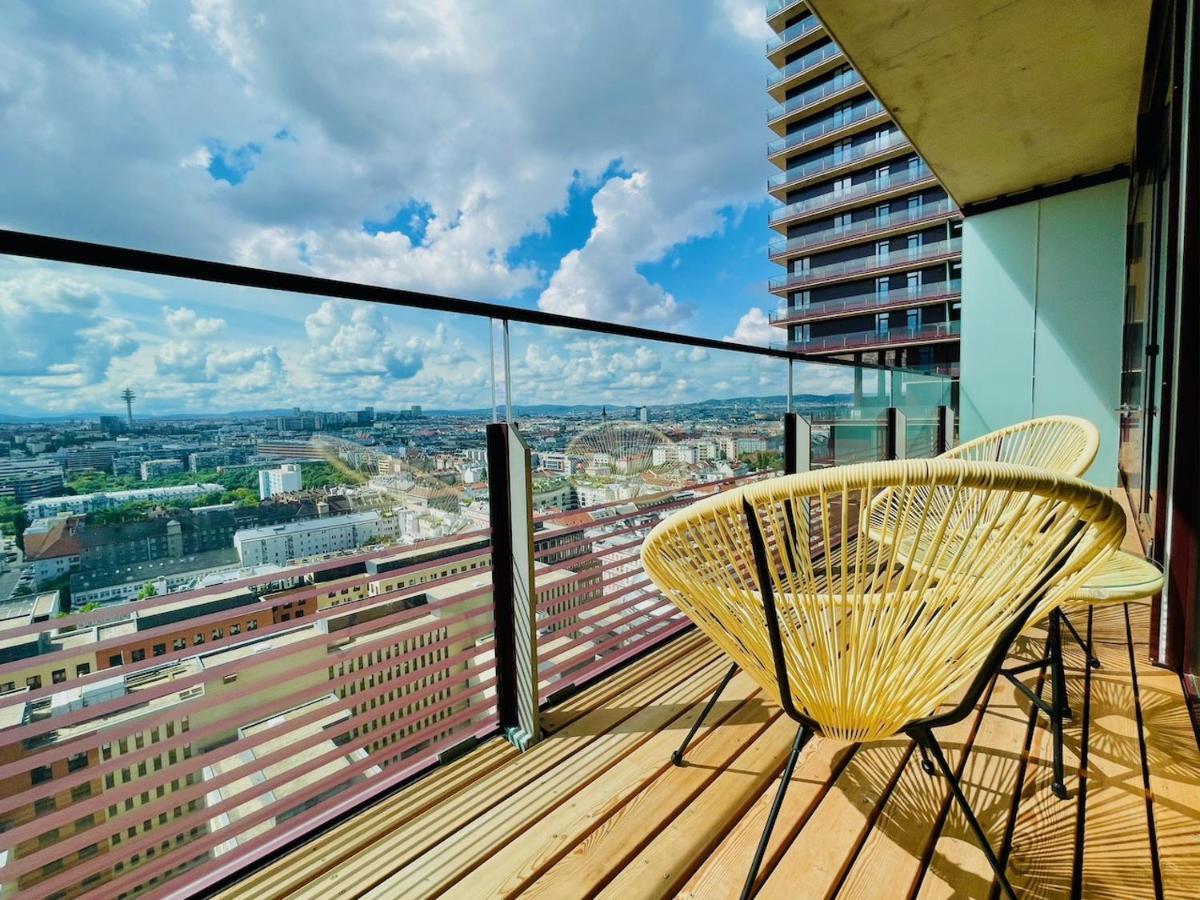 Triiiple Level 20 - Sonnenwohnen Apartment Mit Parkplatz Und Fantastischem Ausblick Виена Екстериор снимка